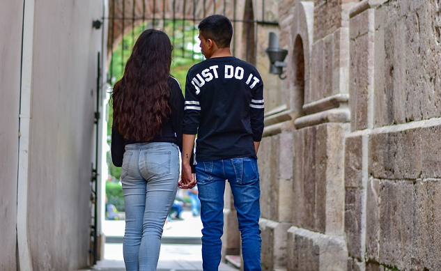 Men and Relationships: 8 Steps to Better Connect with Your Partner man and woman walking down the street