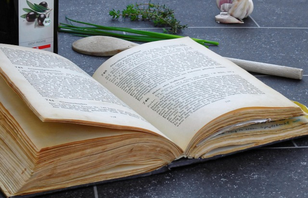 An open recipe book.&nbsp;Image by Bruno from Pixabay.&nbsp;